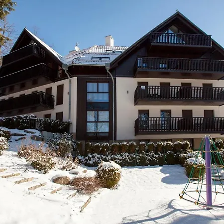 Apartamentowiec Panorama Gor Center Family&pet-friendly Apartmán