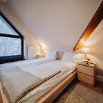 Daire Apartamentowiec Panorama Gor Center Family&pet-friendly