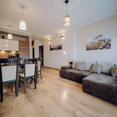 Apartamentowiec Panorama Gor Center Family&pet-friendly Szklarska Poreba