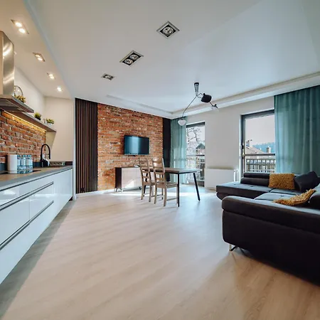 Apartamentowiec Panorama Gor Center Family&pet-friendly *